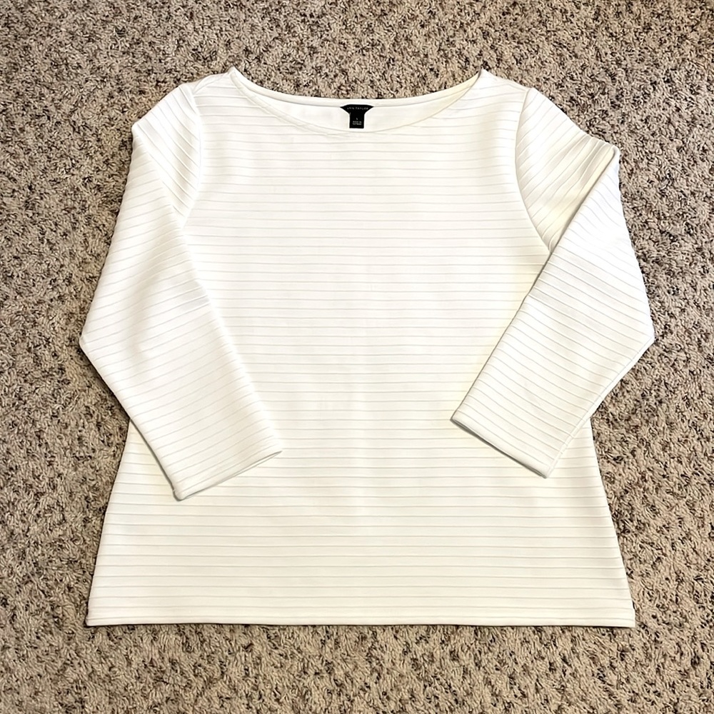 Ann Taylor - winter white 3/4 length sleeve top